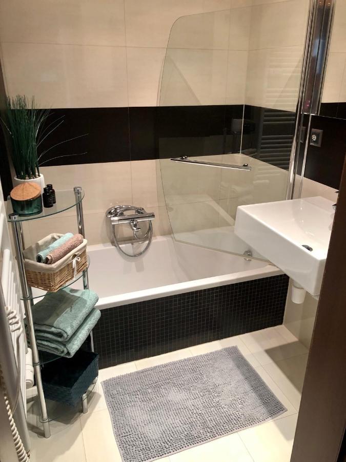 Apartman Suzanne Банска-Бистрица Экстерьер фото