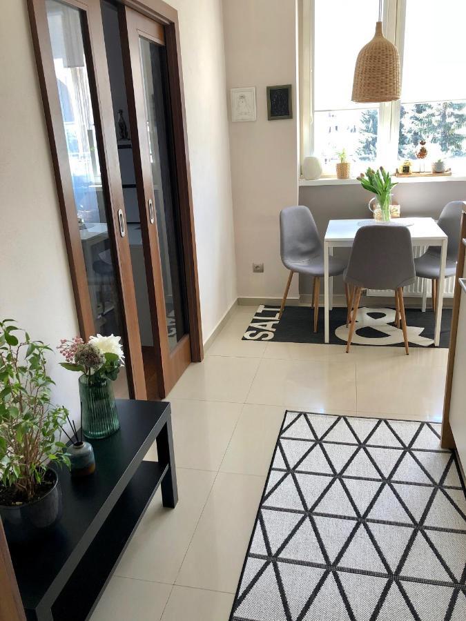 Apartman Suzanne Банска-Бистрица Экстерьер фото
