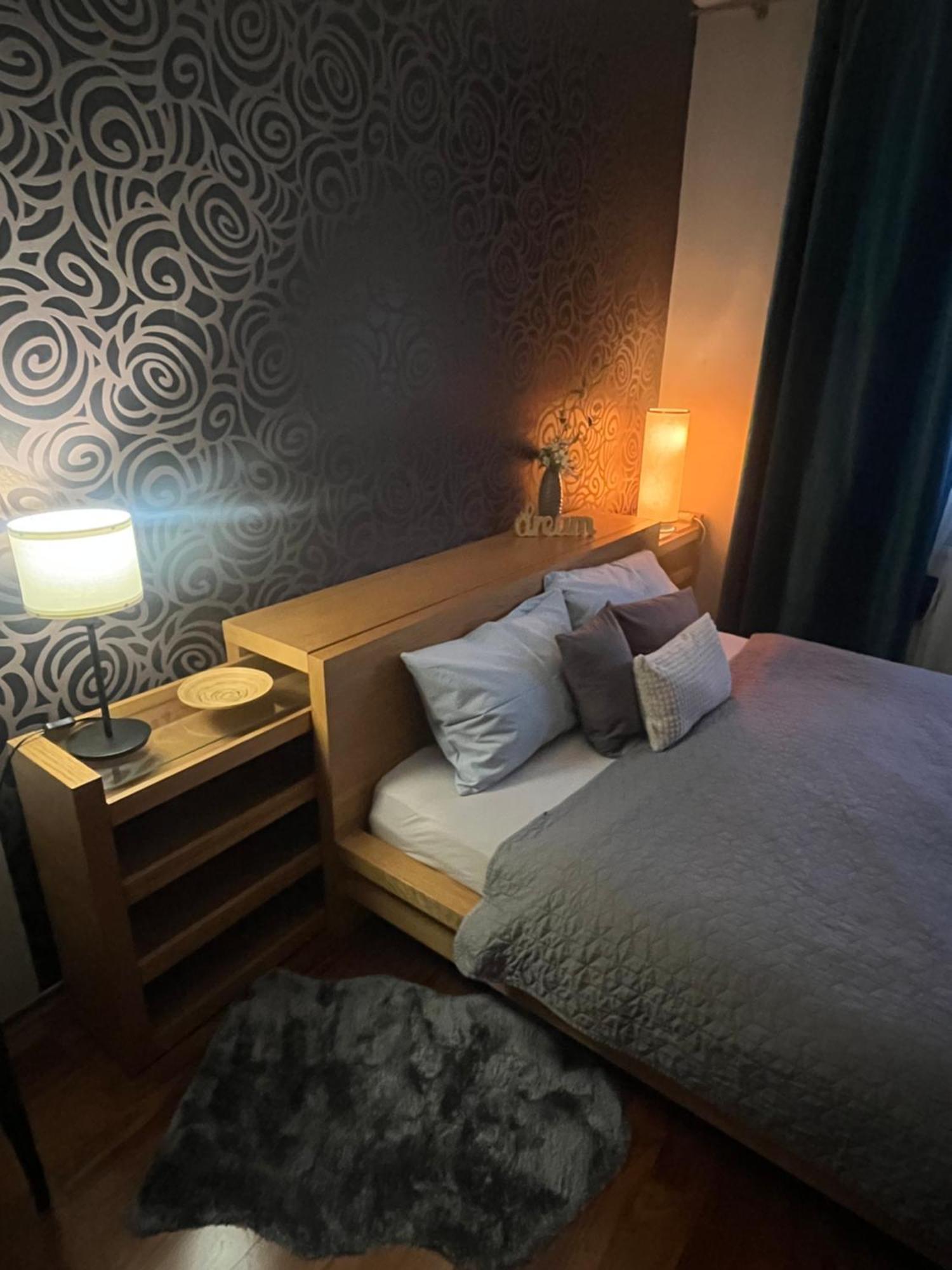 Apartman Suzanne Банска-Бистрица Экстерьер фото